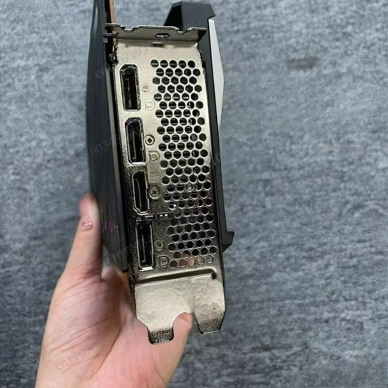 Rx 6700 Xt 12Gb Graphics Card - Kullanılmış RX 6700 XT 12GB GDDR6